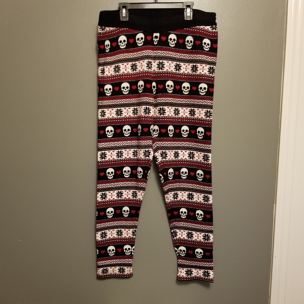 Torrid Fair Isle skull print sweater leggings size 2